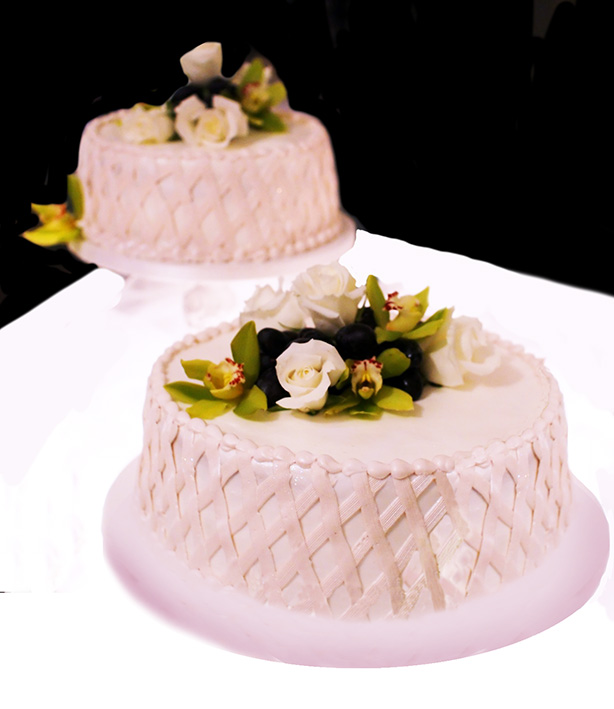 pink wedding cakes