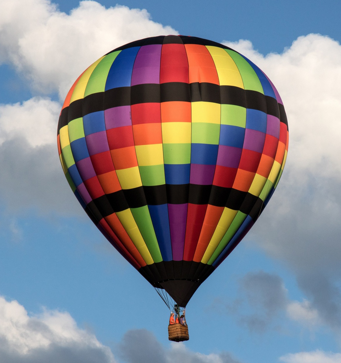 flying hot air balloon image