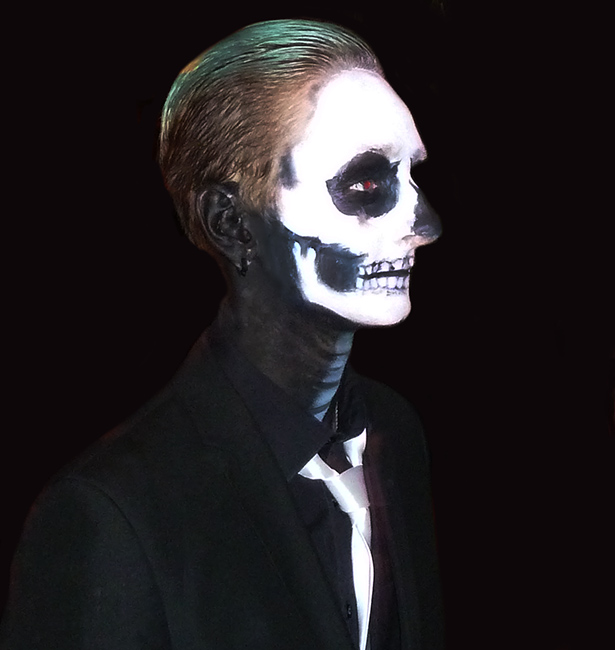 Living skeleton at Halloween