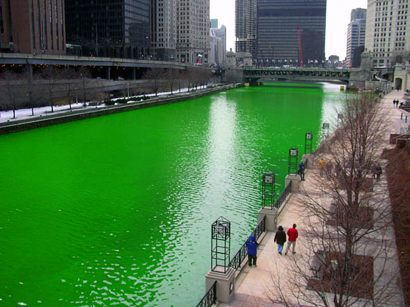 Chicago river dyed green on St. Patrick's day